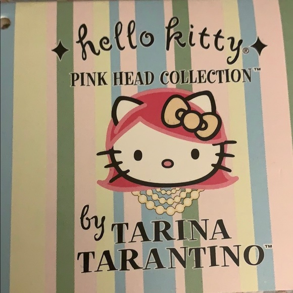 COPY - Tarina Tarantino hello kitty necklace - Picture 3 of 3